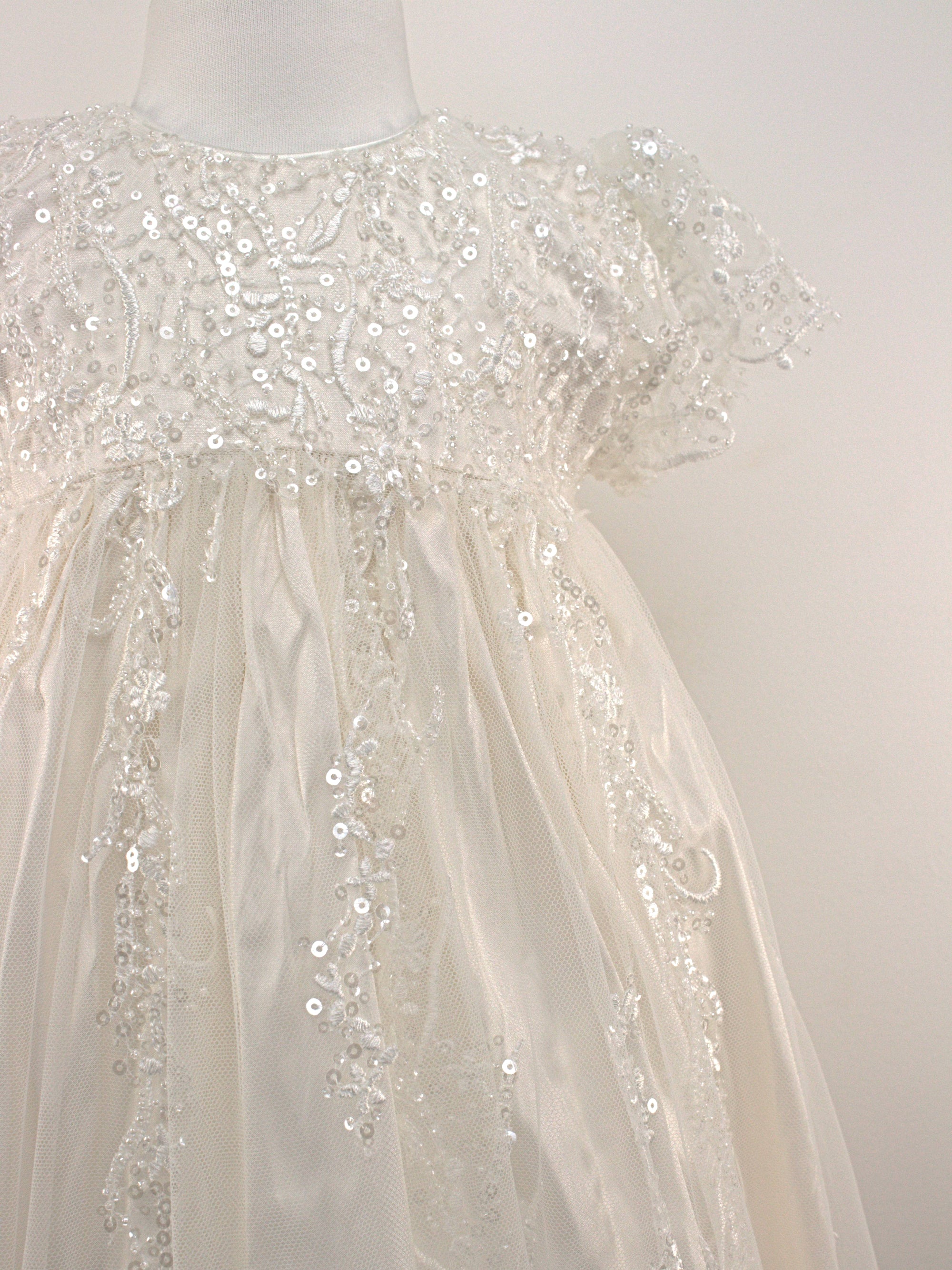 True Christening Gown Set image 0