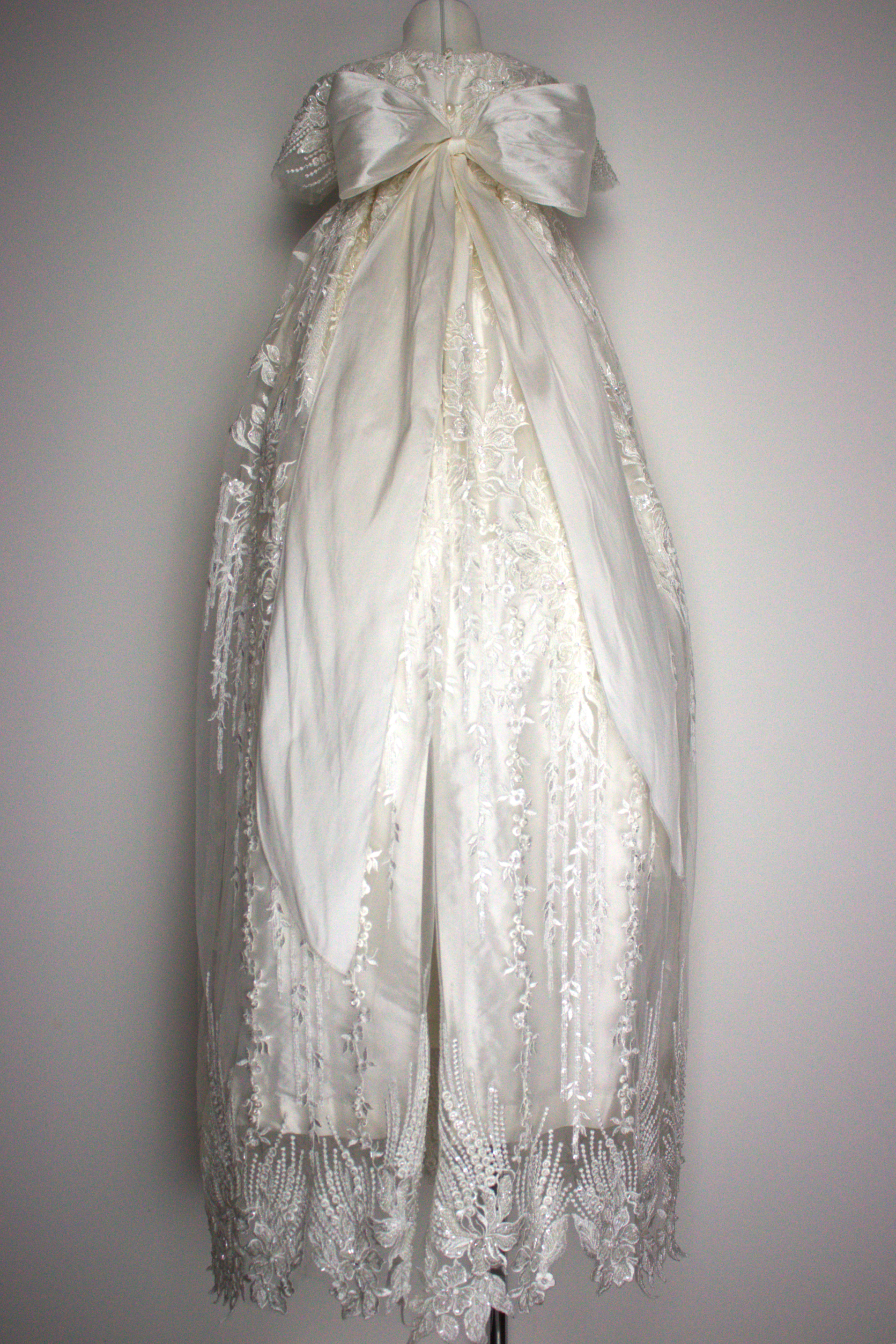 Elora Christening Gown Set image 11